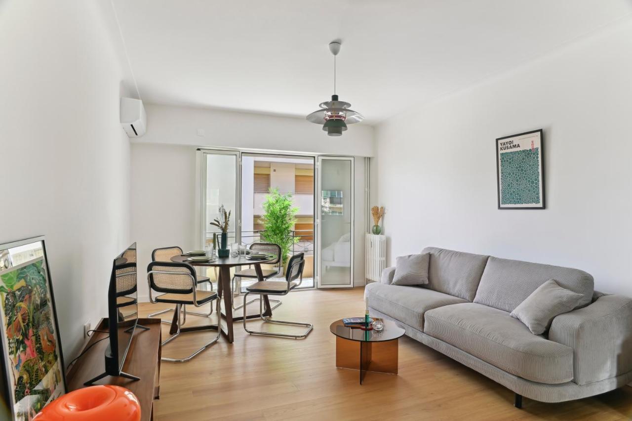 Apartment Designer Flat, Luxurious, Close From Palais, Terrasse, Private Garage, Air Conditoning Cannes