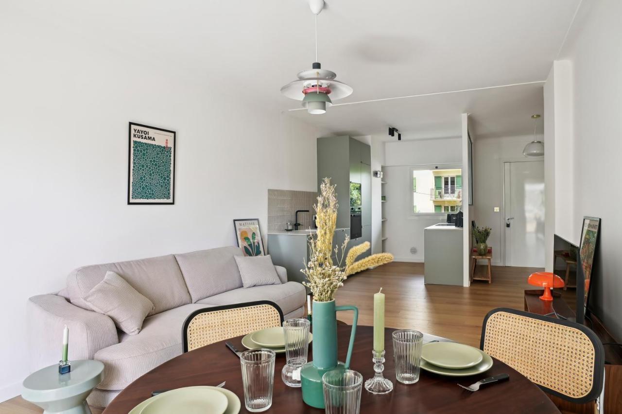 Designer Flat, Luxurious, Close From Palais, Terrasse, Private Garage, Air Conditoning *
